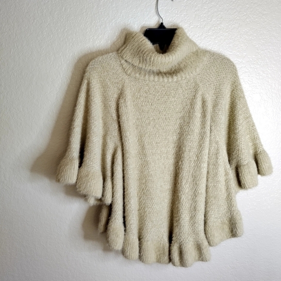 Anthropologie Cream Turtleneck Sweater - Picture 2 of 5